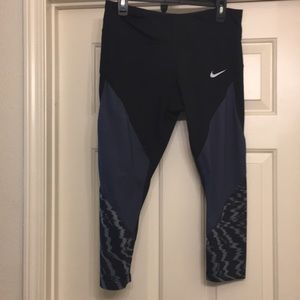 Nike leggings